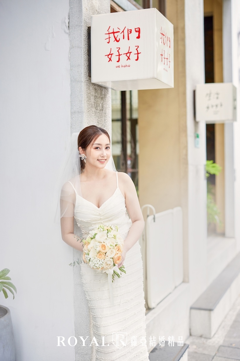 結婚登記穿搭-dcard-ptt-登記結婚穿著推薦-連身裙-蘿亞婚紗-台北